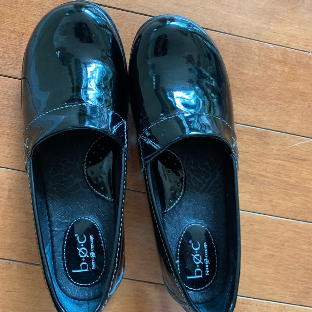 Black patent leather galoshes, rain shoes size 7